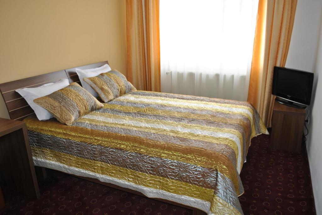 Hotel Global Braşov Chambre photo
